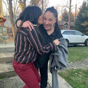 Meet your Posher, Maria